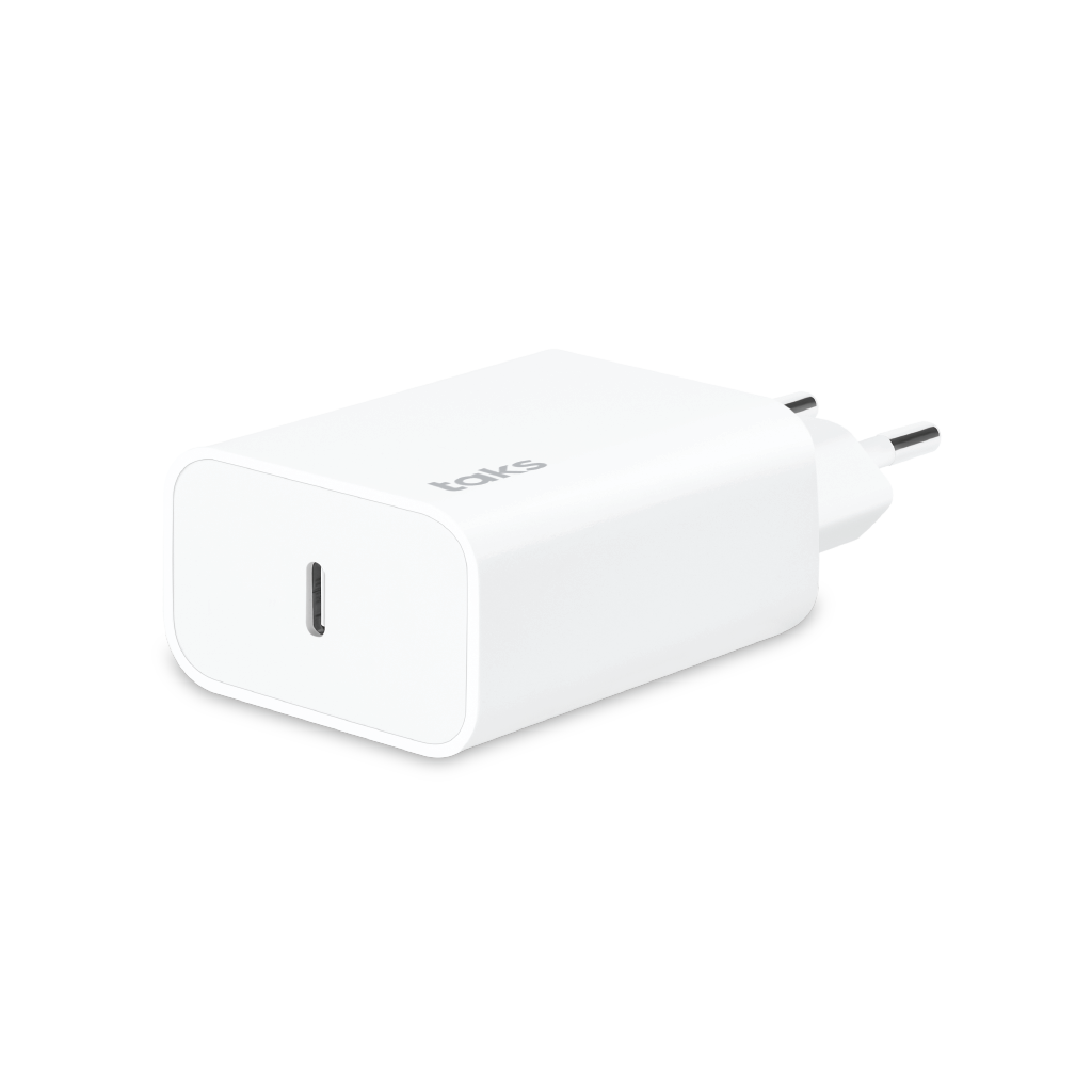 taks TP01 20W PD USB-C Seyahat Hızlı Şarj Aleti Beyaz
